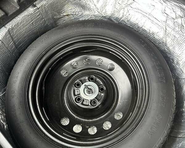 Серый Субару Аутбек, объемом двигателя 2.5 л и пробегом 90 тыс. км за 18900 $, фото 16 на Automoto.ua