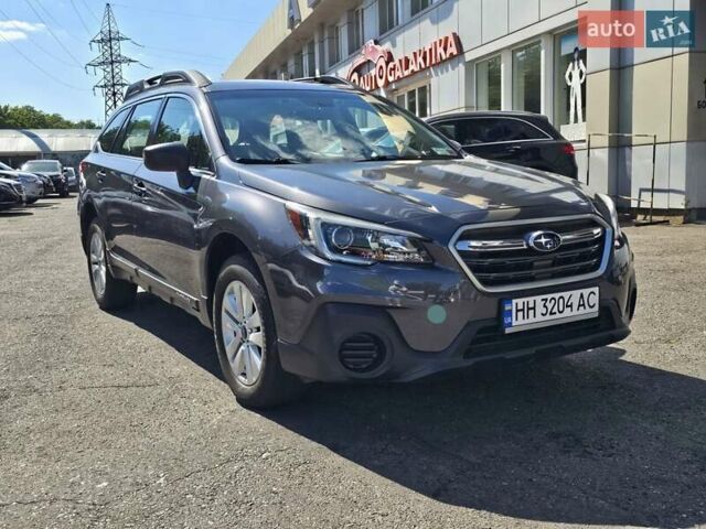 Серый Субару Аутбек, объемом двигателя 2.5 л и пробегом 125 тыс. км за 16800 $, фото 4 на Automoto.ua