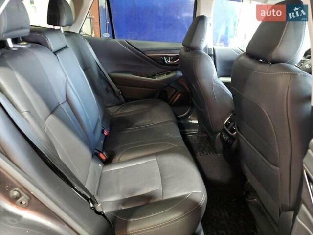 Серый Субару Аутбек, объемом двигателя 2.5 л и пробегом 47 тыс. км за 5700 $, фото 10 на Automoto.ua