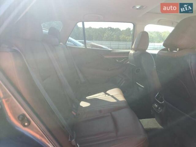 Сірий Субару Аутбек, об'ємом двигуна 2.39 л та пробігом 142 тис. км за 5500 $, фото 10 на Automoto.ua