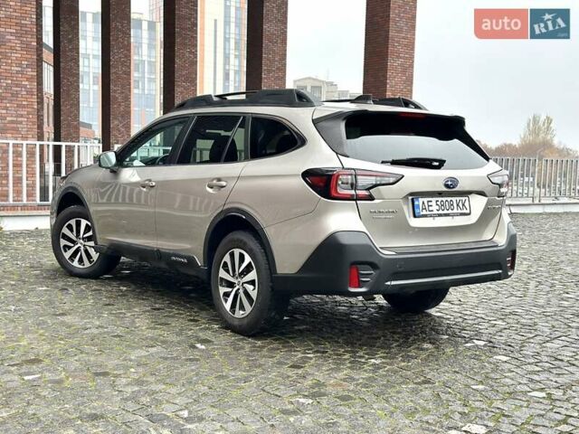 Серый Субару Аутбек, объемом двигателя 2.5 л и пробегом 180 тыс. км за 17900 $, фото 11 на Automoto.ua