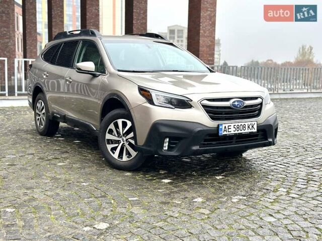 Серый Субару Аутбек, объемом двигателя 2.5 л и пробегом 180 тыс. км за 17900 $, фото 4 на Automoto.ua