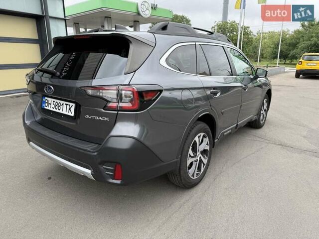 Серый Субару Аутбек, объемом двигателя 2.5 л и пробегом 18 тыс. км за 23500 $, фото 4 на Automoto.ua
