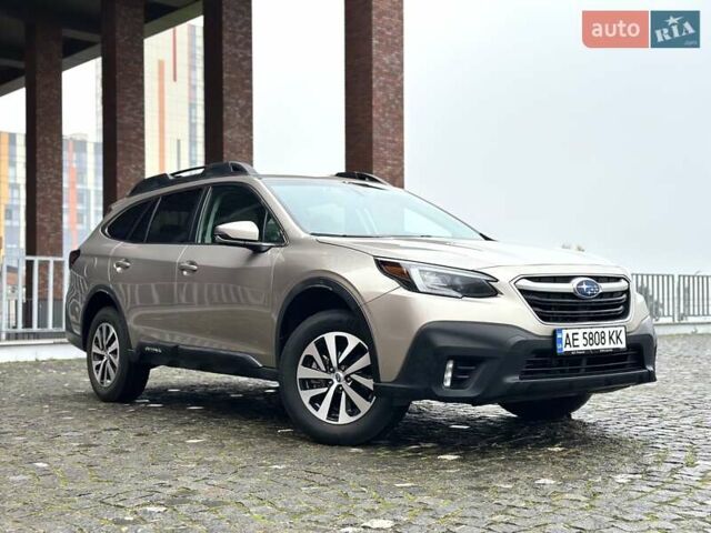 Серый Субару Аутбек, объемом двигателя 2.5 л и пробегом 180 тыс. км за 17900 $, фото 3 на Automoto.ua