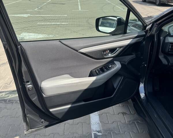 Сірий Субару Аутбек, об'ємом двигуна 2.5 л та пробігом 60 тис. км за 20900 $, фото 6 на Automoto.ua