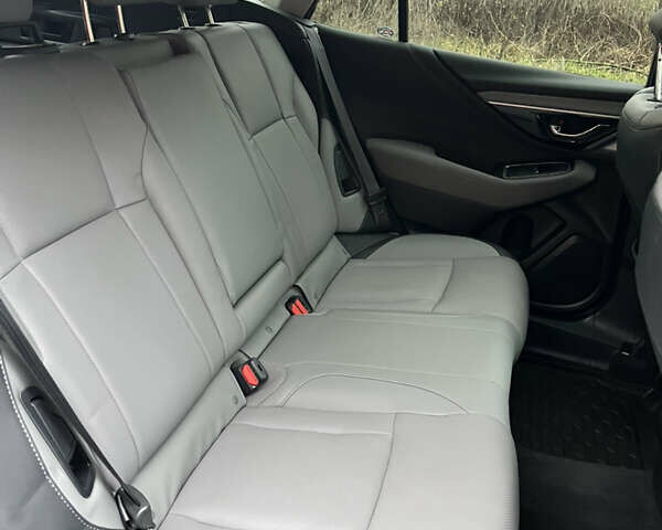 Сірий Субару Аутбек, об'ємом двигуна 2.5 л та пробігом 103 тис. км за 20600 $, фото 15 на Automoto.ua