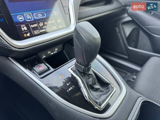 Серый Субару Аутбек, объемом двигателя 2.5 л и пробегом 31 тыс. км за 19900 $, фото 11 на Automoto.ua