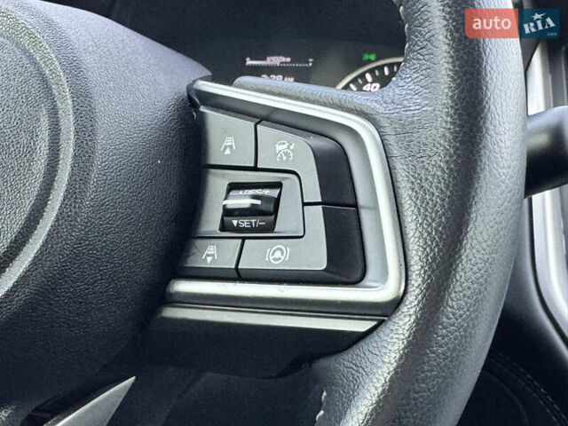 Серый Субару Аутбек, объемом двигателя 2.5 л и пробегом 31 тыс. км за 19900 $, фото 13 на Automoto.ua