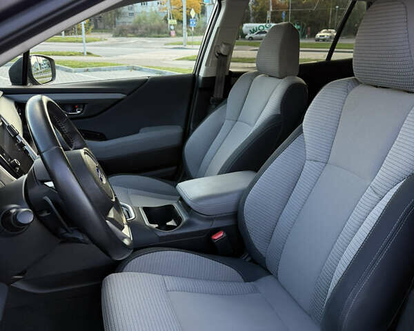 Субару Аутбек 2021 в Львове на Automoto.ua Серый Субару Аутбек, объемом двигателя 2.5 л и пробегом 59 тыс. км за 23500 $, фото 6 на Automoto.ua