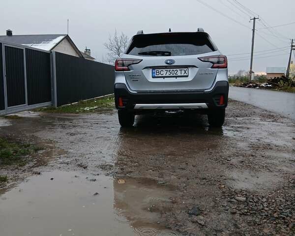 Серый Субару Аутбек, объемом двигателя 2.5 л и пробегом 29 тыс. км за 24500 $, фото 4 на Automoto.ua