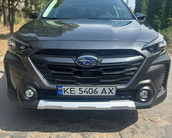 Сірий Субару Аутбек, об'ємом двигуна 2.5 л та пробігом 50 тис. км за 25998 $, фото 1 на Automoto.ua