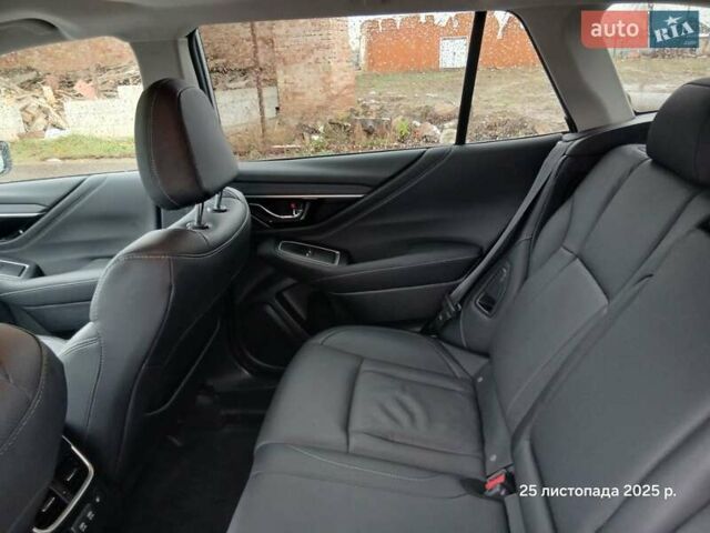 Серый Субару Аутбек, объемом двигателя 2.5 л и пробегом 29 тыс. км за 24500 $, фото 8 на Automoto.ua