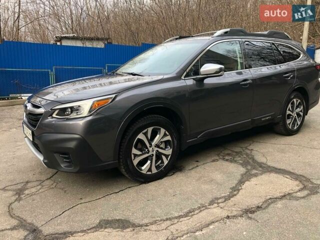 Серый Субару Аутбек, объемом двигателя 2.4 л и пробегом 72 тыс. км за 35200 $, фото 1 на Automoto.ua