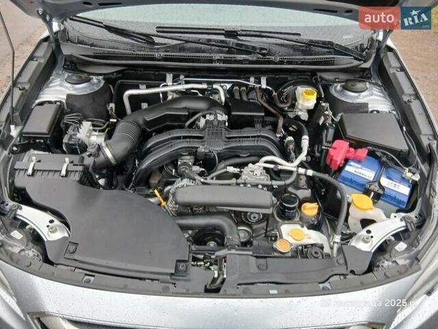 Серый Субару Аутбек, объемом двигателя 2.5 л и пробегом 29 тыс. км за 24500 $, фото 6 на Automoto.ua