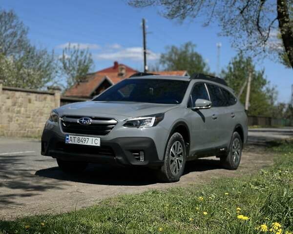 Серый Субару Аутбек, объемом двигателя 2.5 л и пробегом 47 тыс. км за 22000 $, фото 4 на Automoto.ua