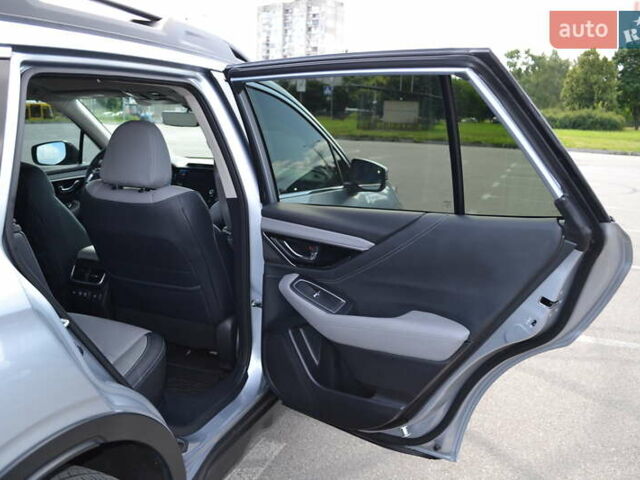 Сірий Субару Аутбек, об'ємом двигуна 2.5 л та пробігом 64 тис. км за 27900 $, фото 20 на Automoto.ua