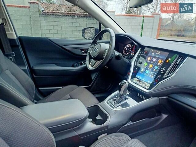 Сірий Субару Аутбек, об'ємом двигуна 2.5 л та пробігом 68 тис. км за 24500 $, фото 12 на Automoto.ua