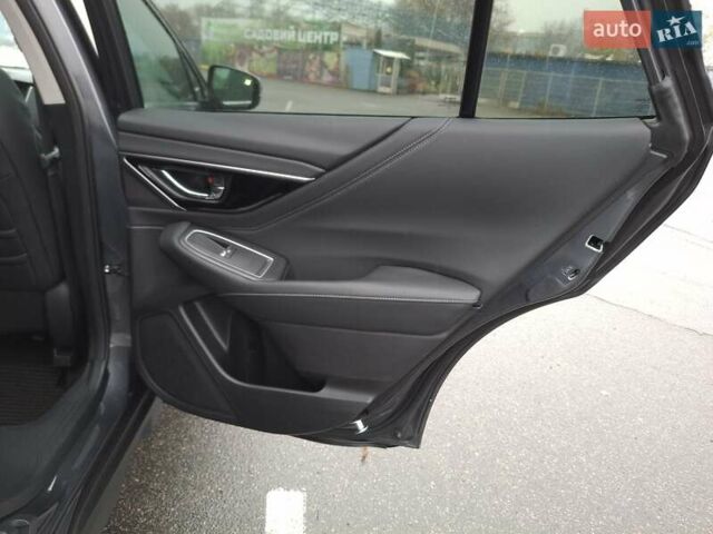 Серый Субару Аутбек, объемом двигателя 2.39 л и пробегом 40 тыс. км за 33500 $, фото 15 на Automoto.ua