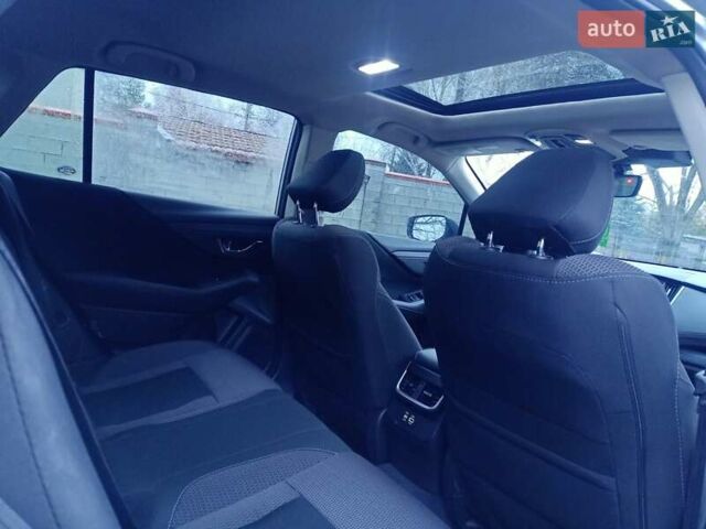 Сірий Субару Аутбек, об'ємом двигуна 2.5 л та пробігом 68 тис. км за 24500 $, фото 15 на Automoto.ua