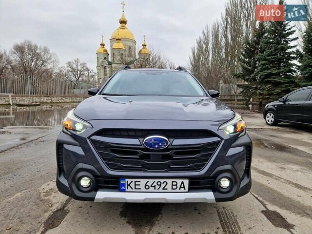 Серый Субару Аутбек, объемом двигателя 2.5 л и пробегом 8 тыс. км за 26900 $, фото 1 на Automoto.ua