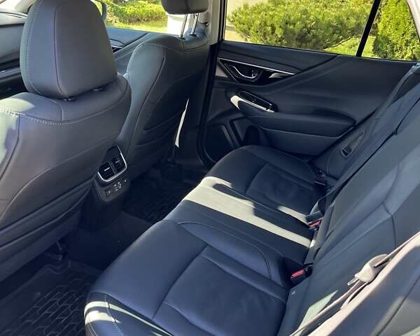 Сірий Субару Аутбек, об'ємом двигуна 2.39 л та пробігом 20 тис. км за 26900 $, фото 12 на Automoto.ua