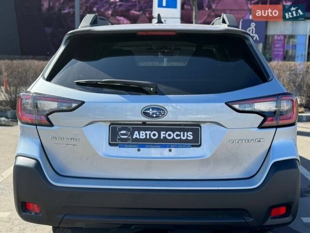Сірий Субару Аутбек, об'ємом двигуна 2.5 л та пробігом 32 тис. км за 28490 $, фото 5 на Automoto.ua