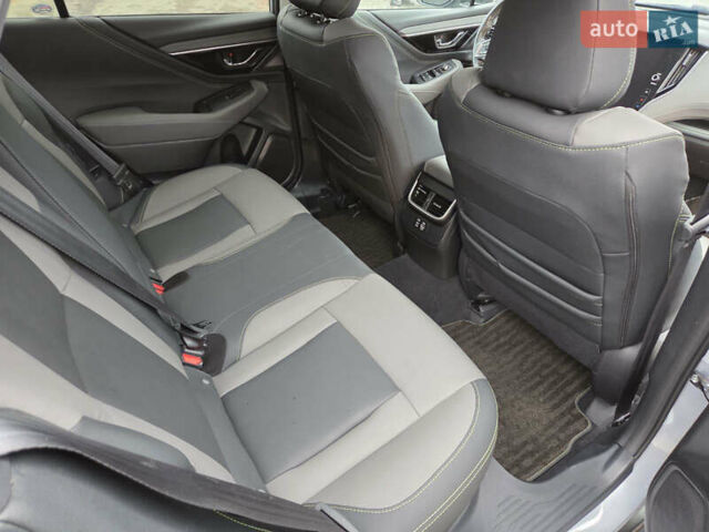 Сірий Субару Аутбек, об'ємом двигуна 2.5 л та пробігом 13 тис. км за 25800 $, фото 15 на Automoto.ua