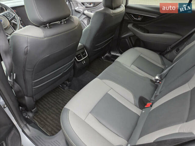 Сірий Субару Аутбек, об'ємом двигуна 2.5 л та пробігом 13 тис. км за 25800 $, фото 12 на Automoto.ua