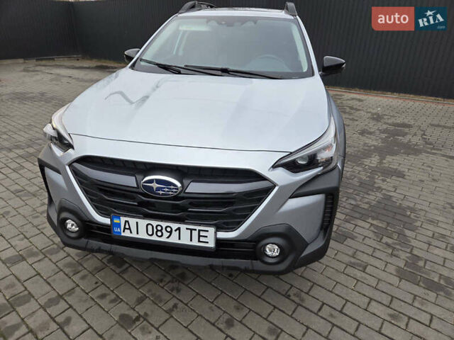 Сірий Субару Аутбек, об'ємом двигуна 2.5 л та пробігом 13 тис. км за 25800 $, фото 6 на Automoto.ua