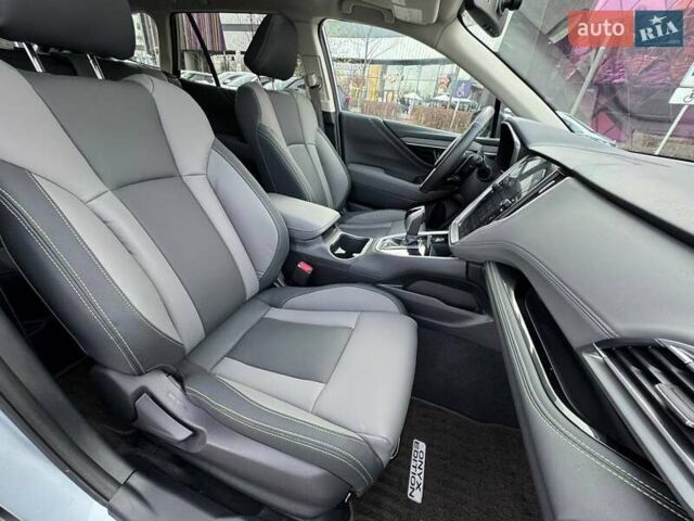 Серый Субару Аутбек, объемом двигателя 2.5 л и пробегом 1 тыс. км за 27490 $, фото 10 на Automoto.ua