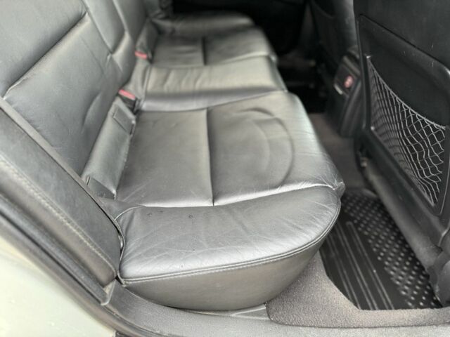 Серый Субару Аутбек, объемом двигателя 2.5 л и пробегом 300 тыс. км за 4700 $, фото 21 на Automoto.ua