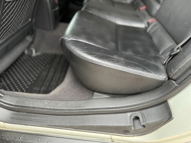 Серый Субару Аутбек, объемом двигателя 2.5 л и пробегом 300 тыс. км за 4700 $, фото 23 на Automoto.ua