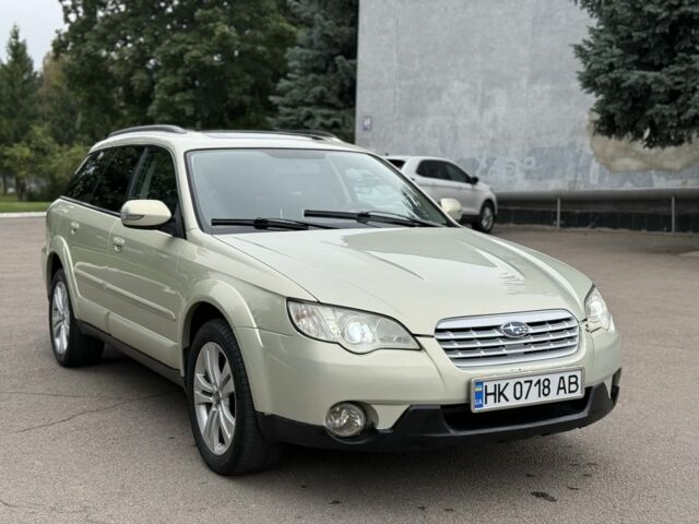 Серый Субару Аутбек, объемом двигателя 2.5 л и пробегом 300 тыс. км за 4700 $, фото 1 на Automoto.ua