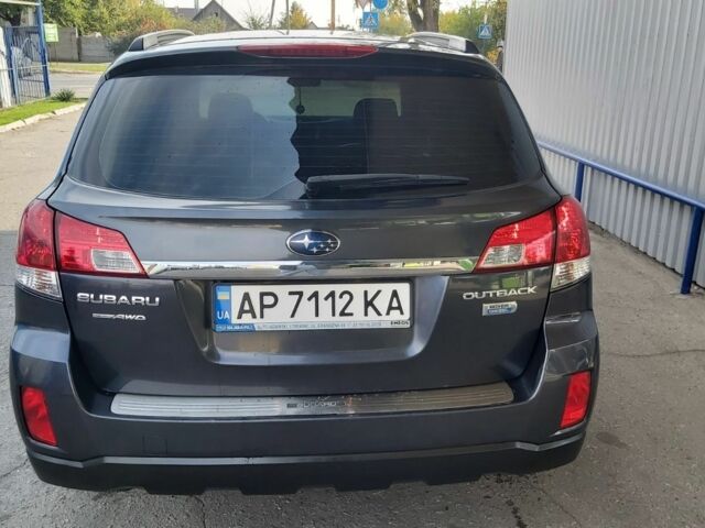 Серый Субару Аутбек, объемом двигателя 2 л и пробегом 250 тыс. км за 9500 $, фото 2 на Automoto.ua