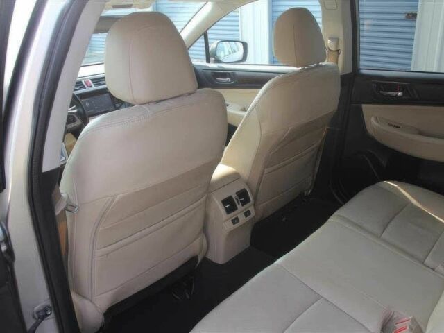 Сірий Субару Аутбек, об'ємом двигуна 2.5 л та пробігом 55 тис. км за 4600 $, фото 12 на Automoto.ua