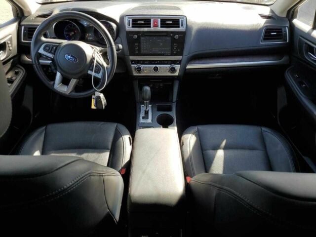 Серый Субару Аутбек, объемом двигателя 2.5 л и пробегом 163 тыс. км за 2900 $, фото 7 на Automoto.ua