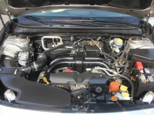 Сірий Субару Аутбек, об'ємом двигуна 2.5 л та пробігом 55 тис. км за 4600 $, фото 13 на Automoto.ua