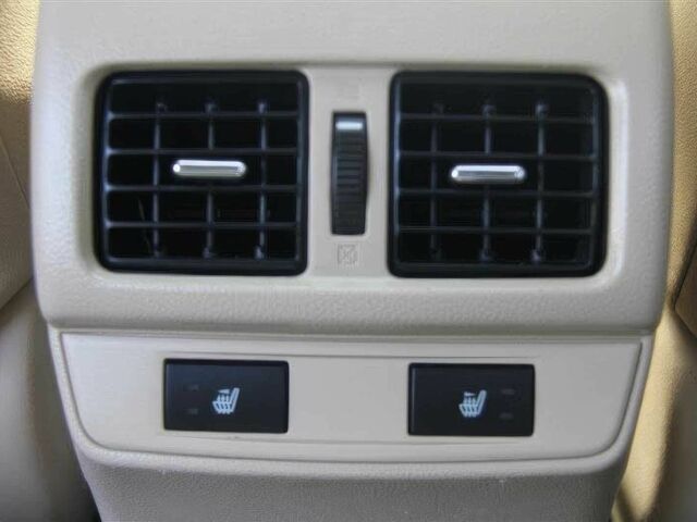 Сірий Субару Аутбек, об'ємом двигуна 2.5 л та пробігом 55 тис. км за 4600 $, фото 11 на Automoto.ua