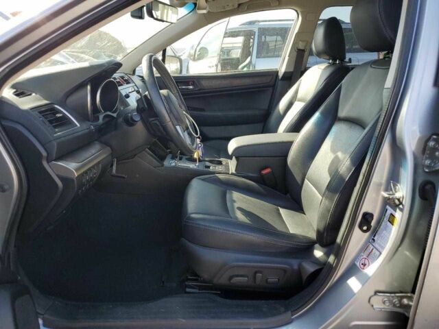 Серый Субару Аутбек, объемом двигателя 2.5 л и пробегом 163 тыс. км за 2900 $, фото 6 на Automoto.ua