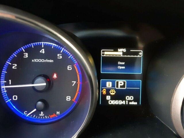 Серый Субару Аутбек, объемом двигателя 2.5 л и пробегом 107 тыс. км за 11500 $, фото 5 на Automoto.ua