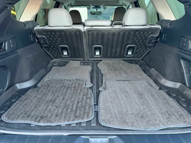 Серый Субару Аутбек, объемом двигателя 2.5 л и пробегом 33 тыс. км за 13450 $, фото 15 на Automoto.ua