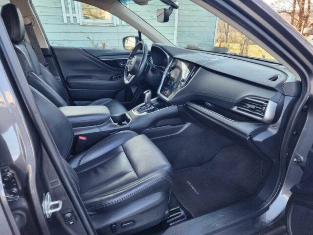 Сірий Субару Аутбек, об'ємом двигуна 2.5 л та пробігом 46 тис. км за 13000 $, фото 10 на Automoto.ua