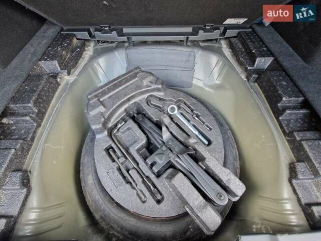 Сірий Субару Аутбек, об'ємом двигуна 2.4 л та пробігом 27 тис. км за 34500 $, фото 43 на Automoto.ua