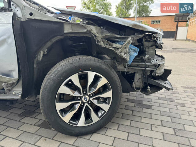 Серый Субару Аутбек, объемом двигателя 0 л и пробегом 76 тыс. км за 11900 $, фото 10 на Automoto.ua