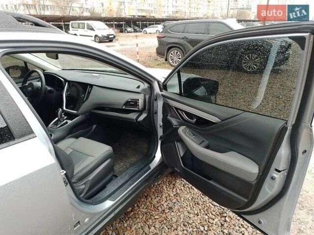 Сірий Субару Аутбек, об'ємом двигуна 2.5 л та пробігом 10 тис. км за 33100 $, фото 40 на Automoto.ua