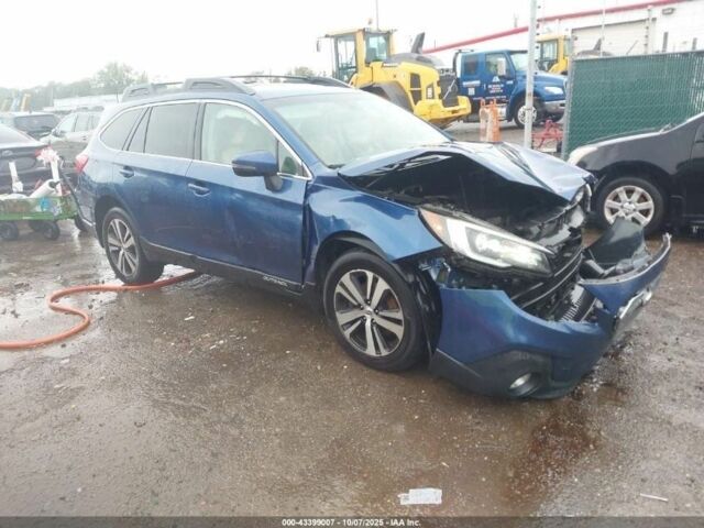 Синий Субару Аутбек, объемом двигателя 0 л и пробегом 321 тыс. км за 8499 $, фото 5 на Automoto.ua