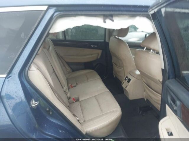 Синий Субару Аутбек, объемом двигателя 0 л и пробегом 321 тыс. км за 8499 $, фото 4 на Automoto.ua