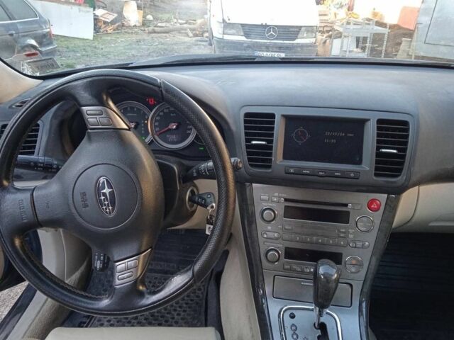 Синій Субару Аутбек, об'ємом двигуна 3 л та пробігом 208 тис. км за 5100 $, фото 6 на Automoto.ua