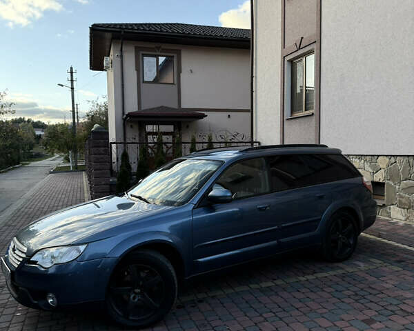 Синий Субару Аутбек, объемом двигателя 2.46 л и пробегом 269 тыс. км за 6000 $, фото 2 на Automoto.ua