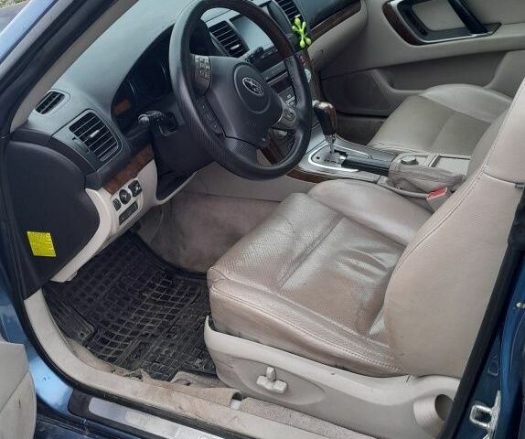 Синий Субару Аутбек, объемом двигателя 3 л и пробегом 280 тыс. км за 5200 $, фото 5 на Automoto.ua